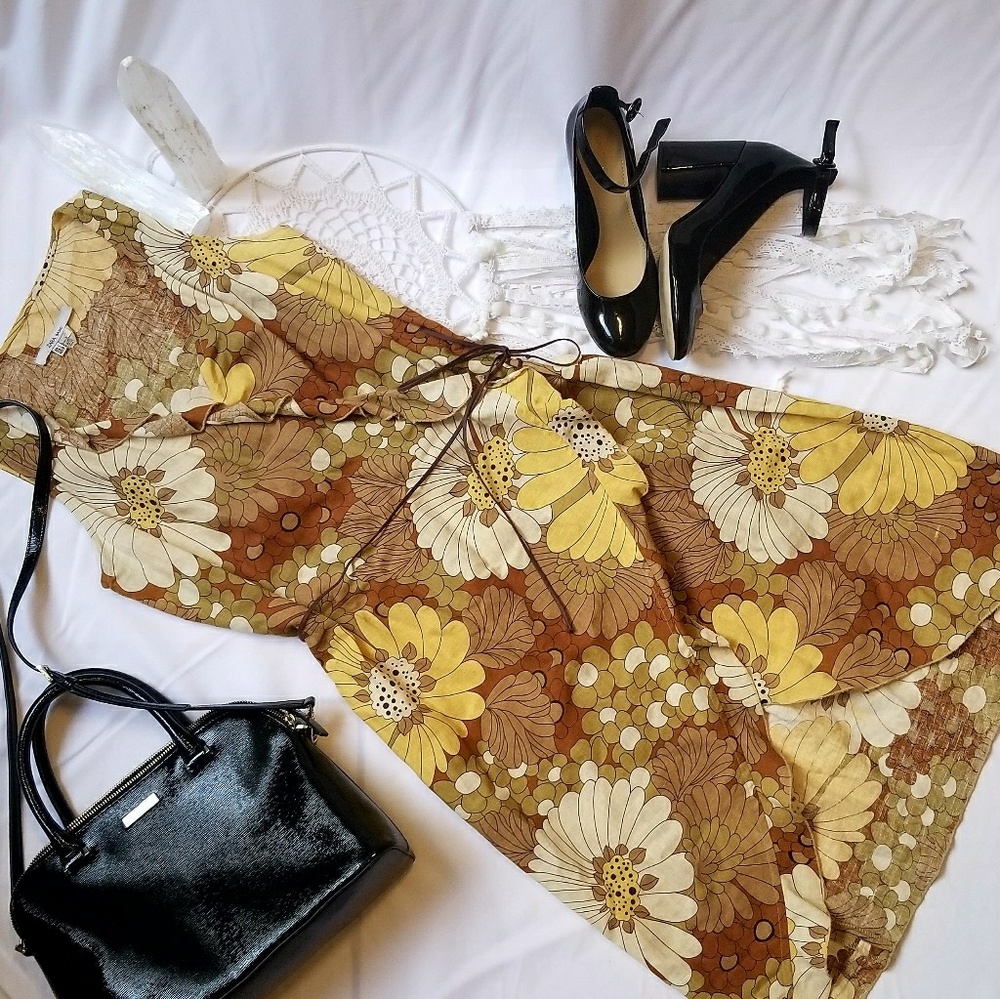 Zara Basic Flower Crossed Dress